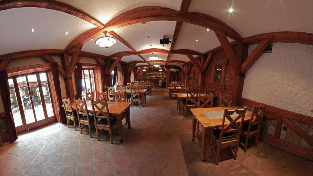 Katerain Hotel, Restaurace, Wellness Opava Bagian luar foto